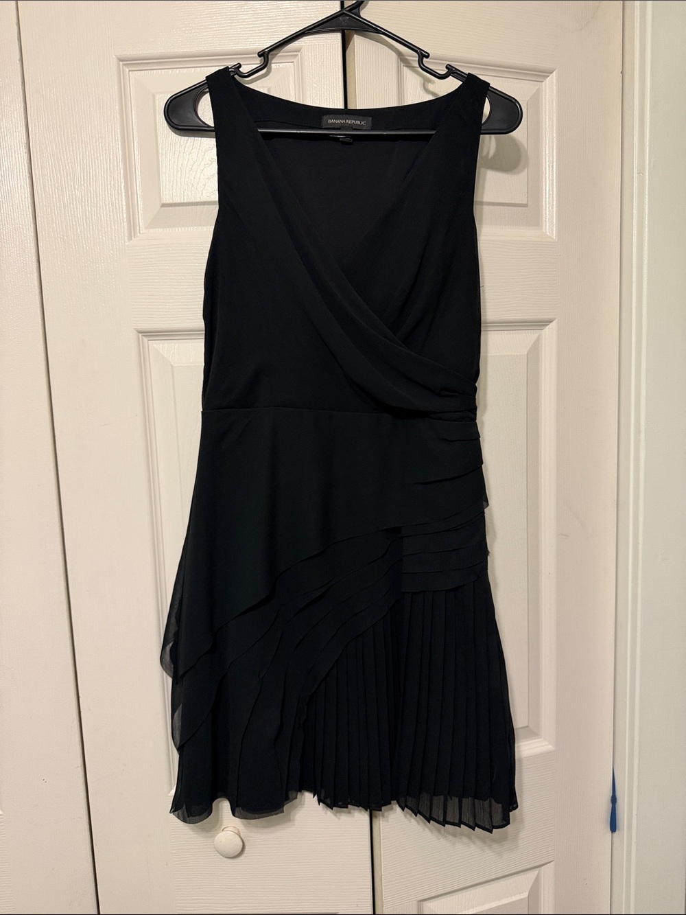 Banana Republic Sleeveless Layered Pleated Mini Dress